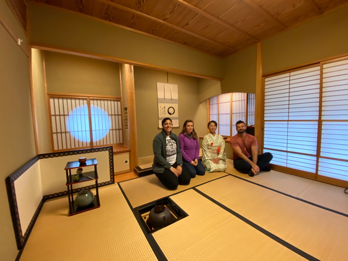 A Basic Tea Ceremony Experience in Tea&nbsp;House.